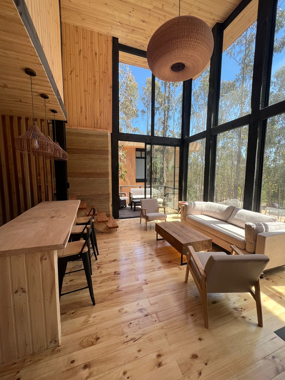 3d06c134-4314-41c4-9747-c796f5c36de9