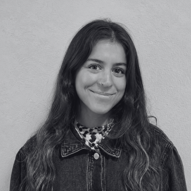 Isidora Blanco y Negro